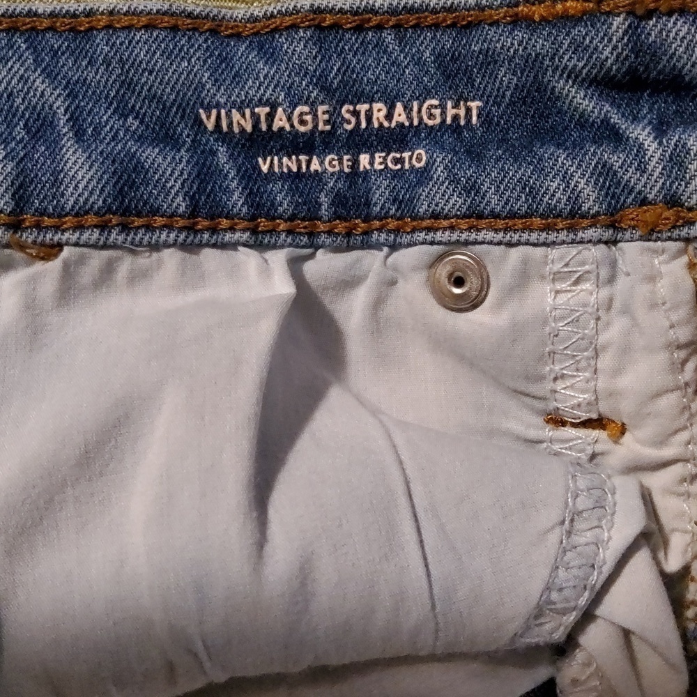 Universal Thread Vintage Straight Distressed Jeans Size 6/28R - Picture 4 of 5